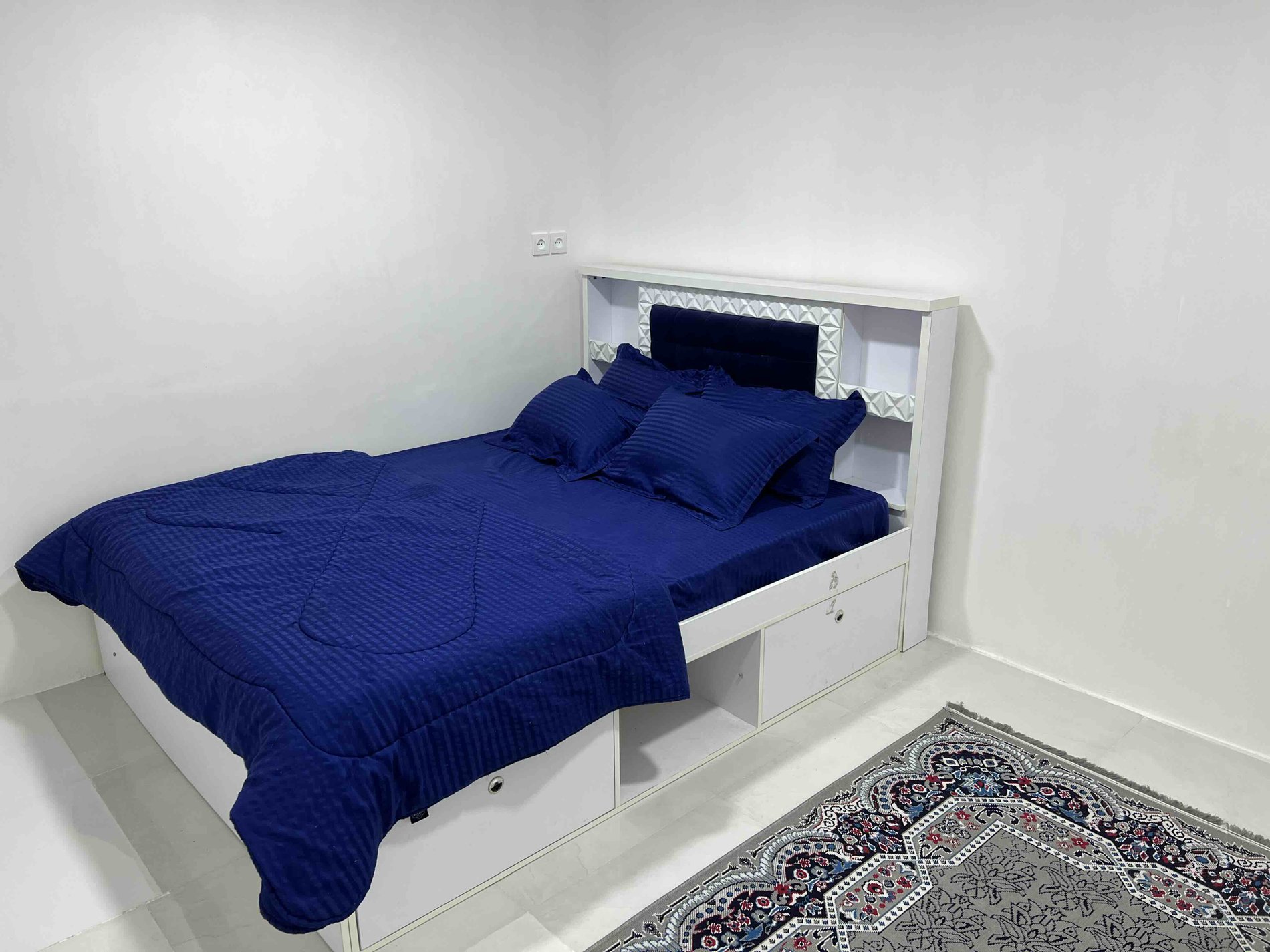 ویلا یک خوابه لنا