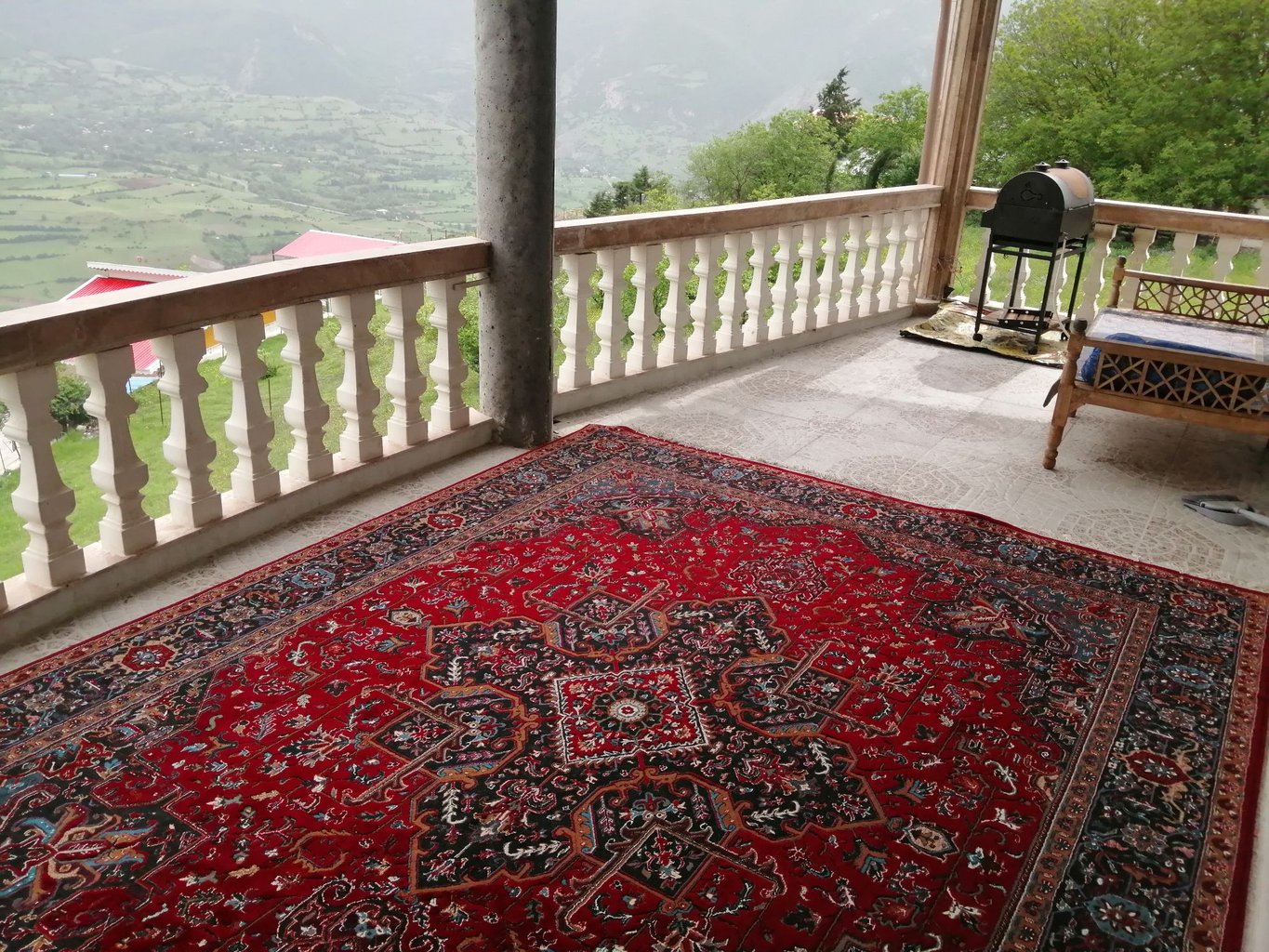 آپارتمان دوخوابه مهرباران درفک - تراس