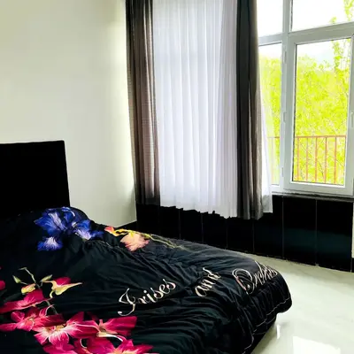 سوئیت دوخوابه جنگلی واران