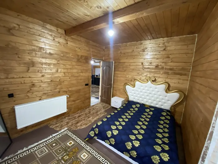 کلبه دوخوابه چوبی لیانا