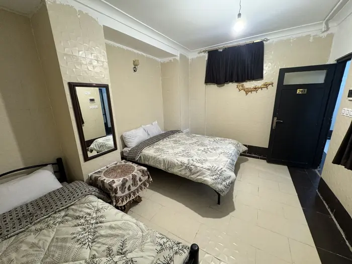 هاستل کوچ شیراز - واحد سه تخته 204