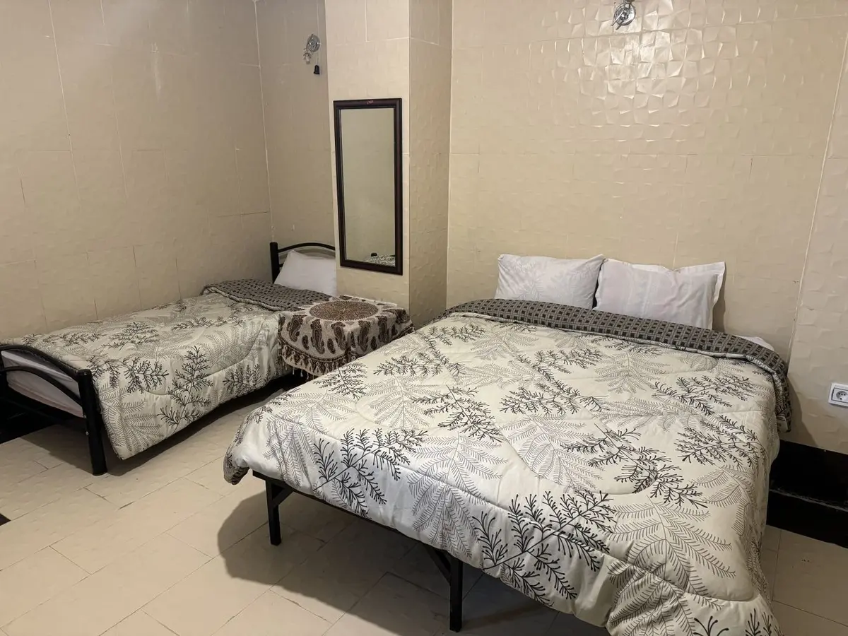 هاستل کوچ شیراز - واحد سه تخته 204