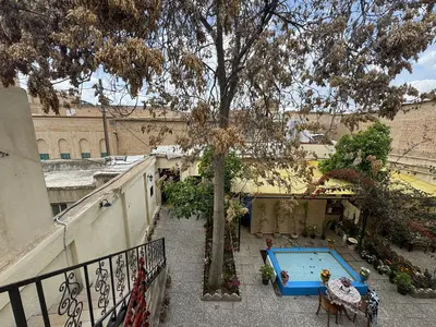 هاستل کوچ شیراز - واحد دابل ۲۰۹