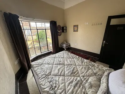 هاستل کوچ شیراز - واحد دابل ۲۰۹