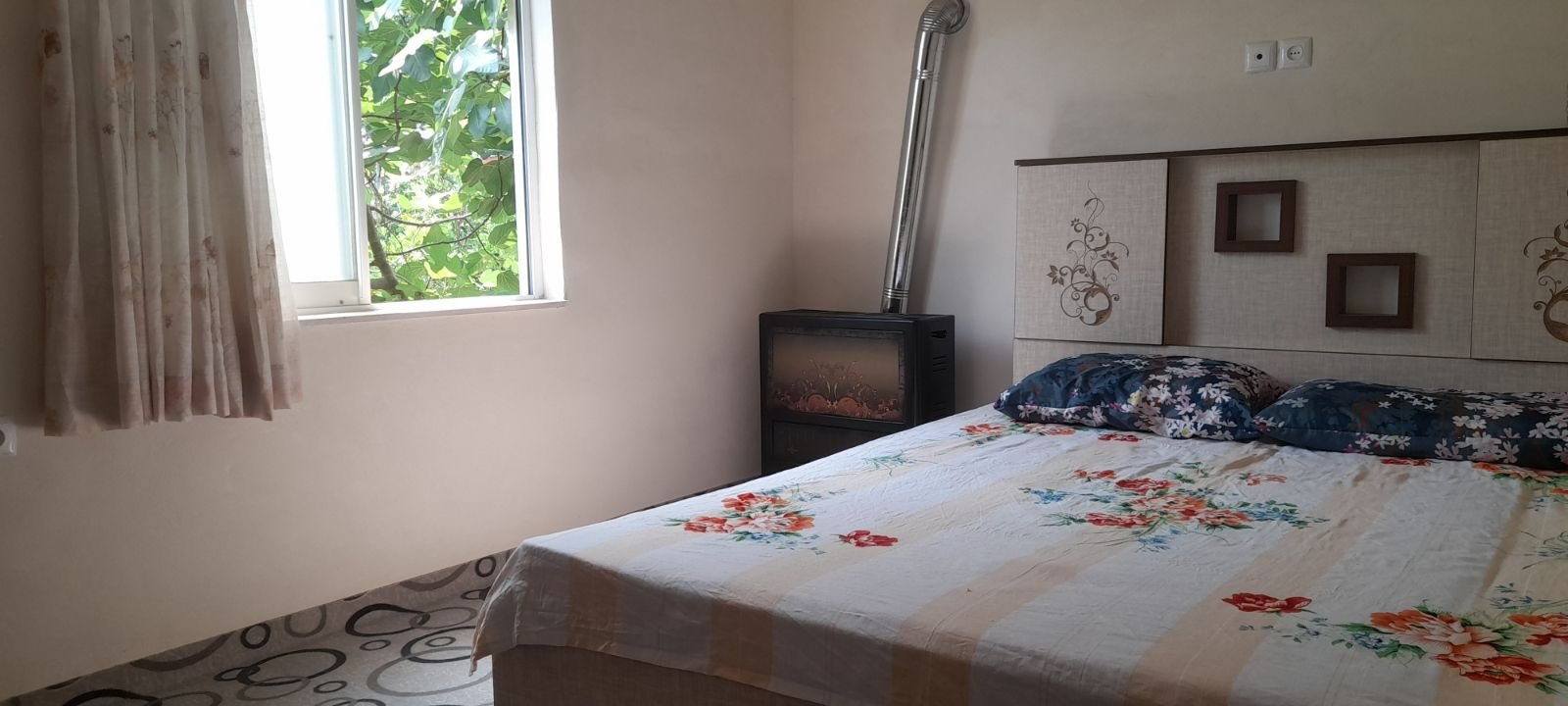 سوئیت یک خوابه آفتاب و مهتاب واحد ۲