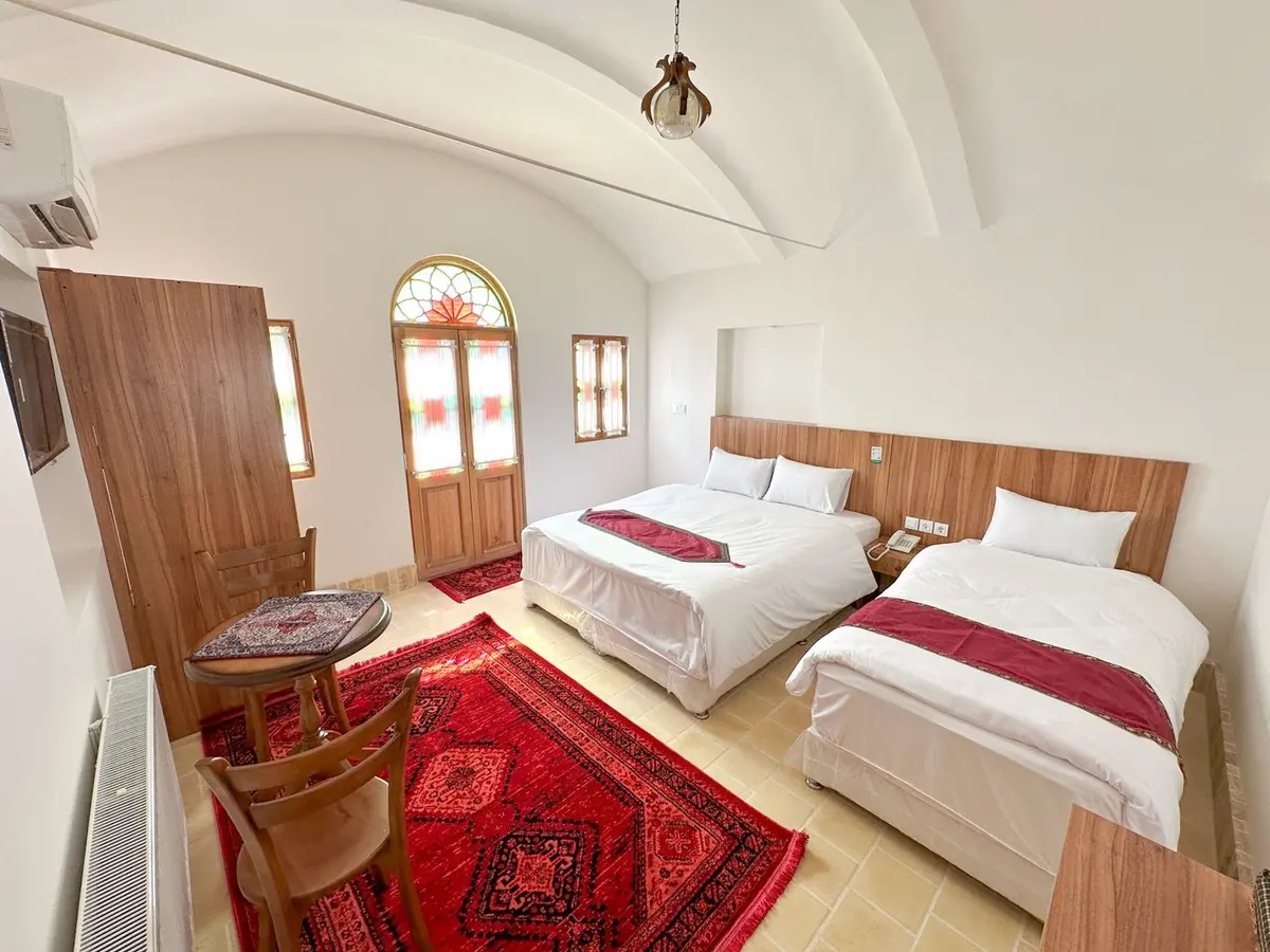 بوم گردی عمارت ایرانی - واحد سپیده کاشانی