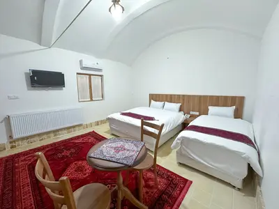 بومگردی عمارت ایرانی - واحد سلطان امیر احمد