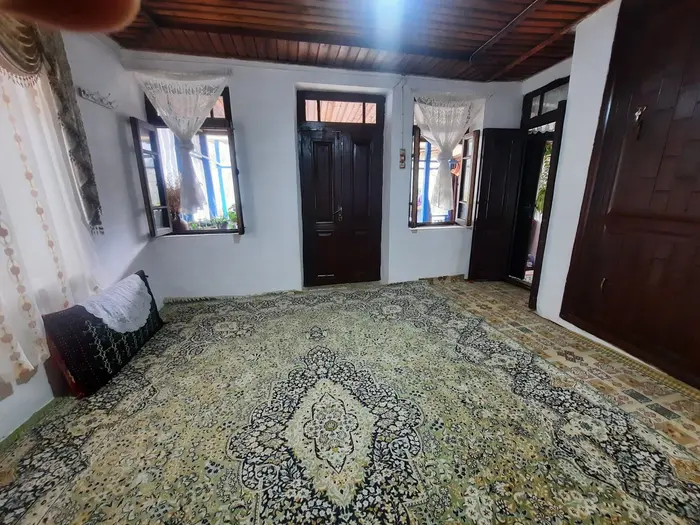 کلبه سه خوابه روستایی شیشارستان - اتاق