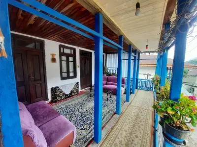 کلبه سه خوابه روستایی شیشارستان