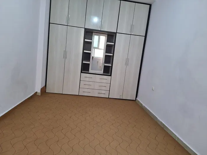 آپارتمان دوخوابه امید1