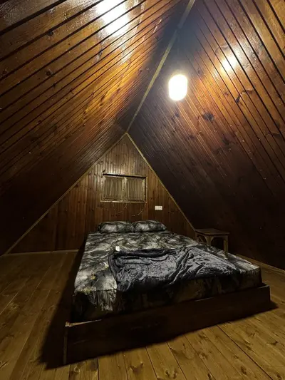 کلبه یک خوابه جنگلی توسکا بزچفت 2