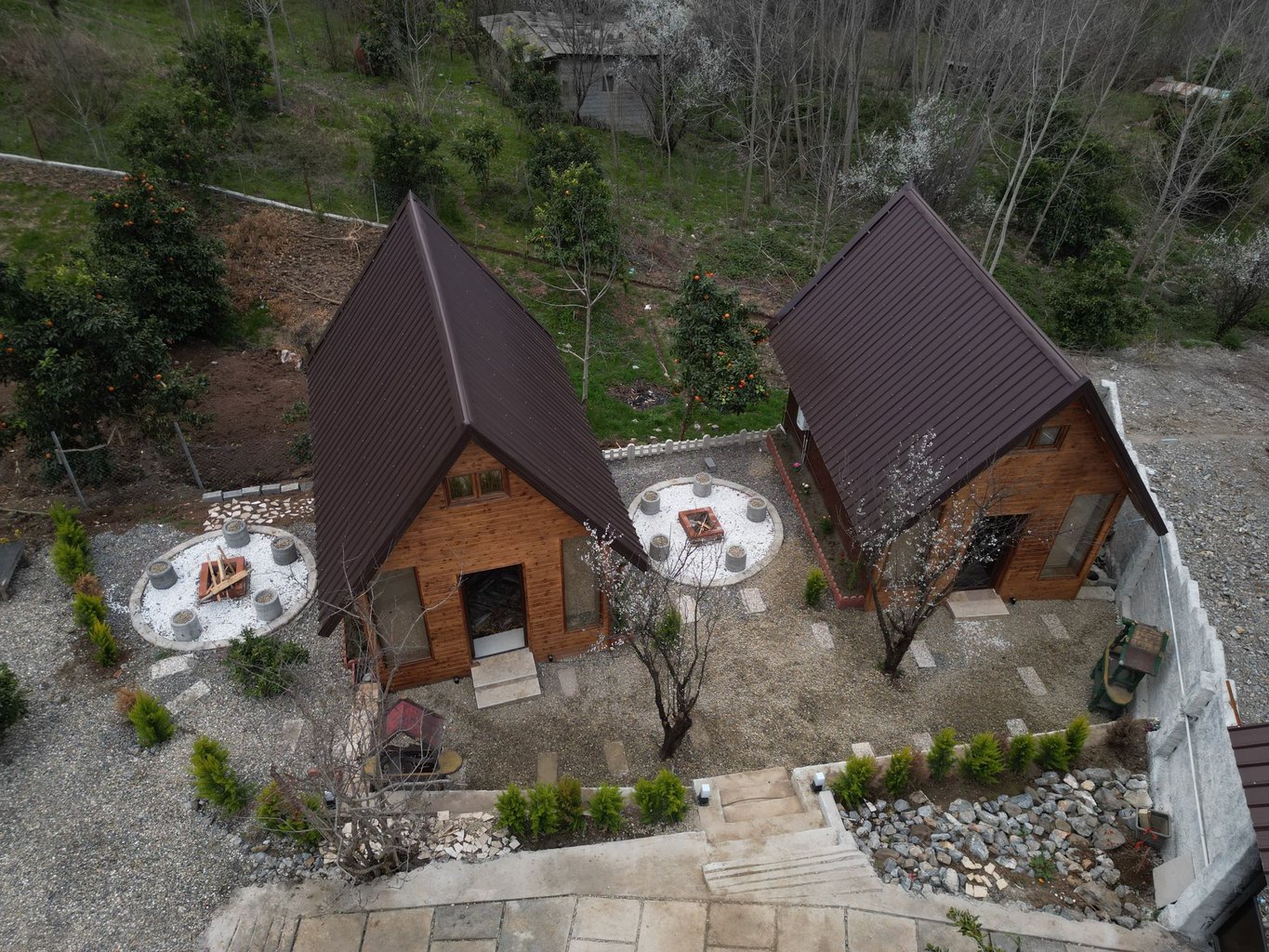 کلبه یک خوابه جنگلی توسکا بزچفت 1