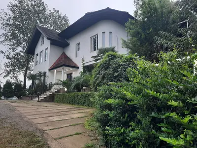 ویلا پنج خوابه استخردار لوتوس 2