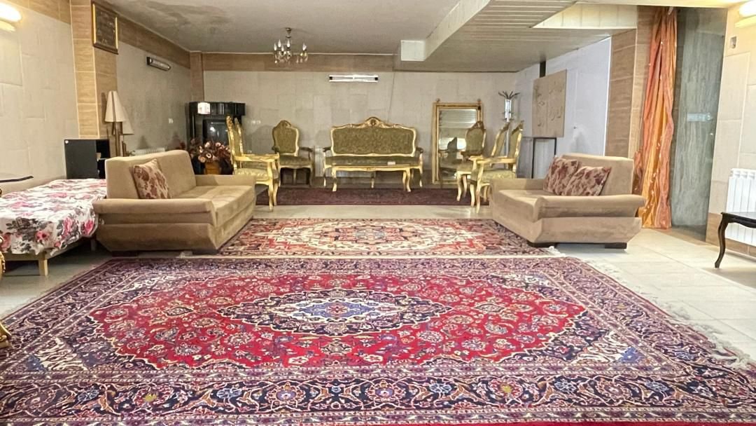 آپارتمان یک خوابه پل خواجو 14