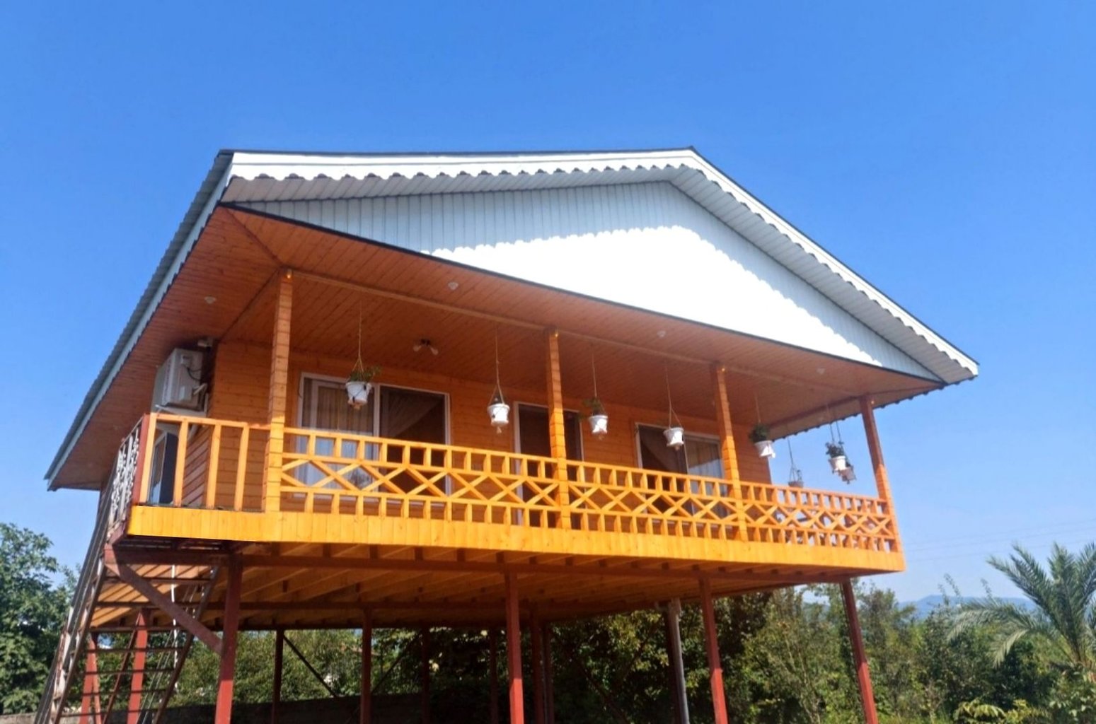 دوخوابه روستایی چوبی مریم