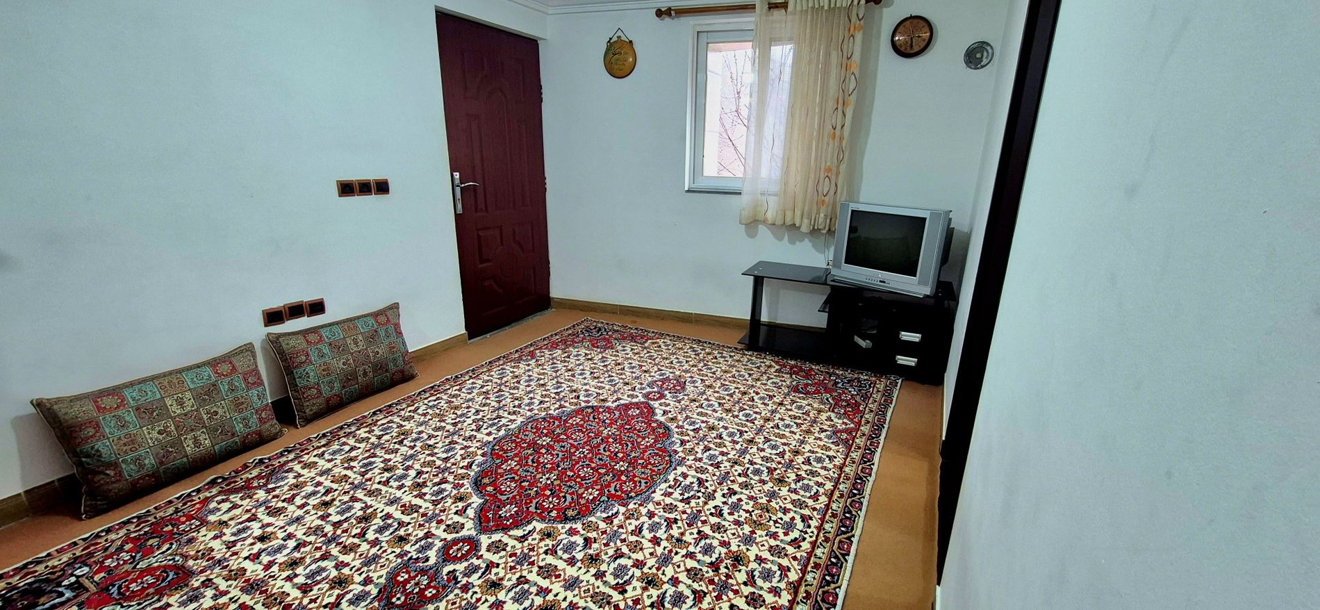 سوئیت اقامتگاه کوک در لاریجان - پذیرایی