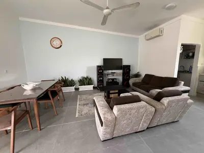 ویلا سه خوابه ساحلی مکا