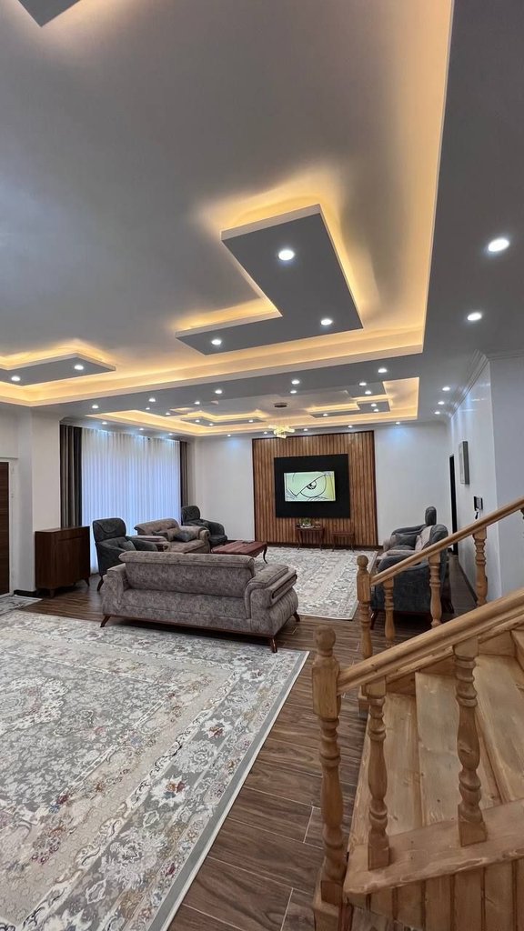 ویلا چهارخوابه استخردار آبگرم عمارت چیترا