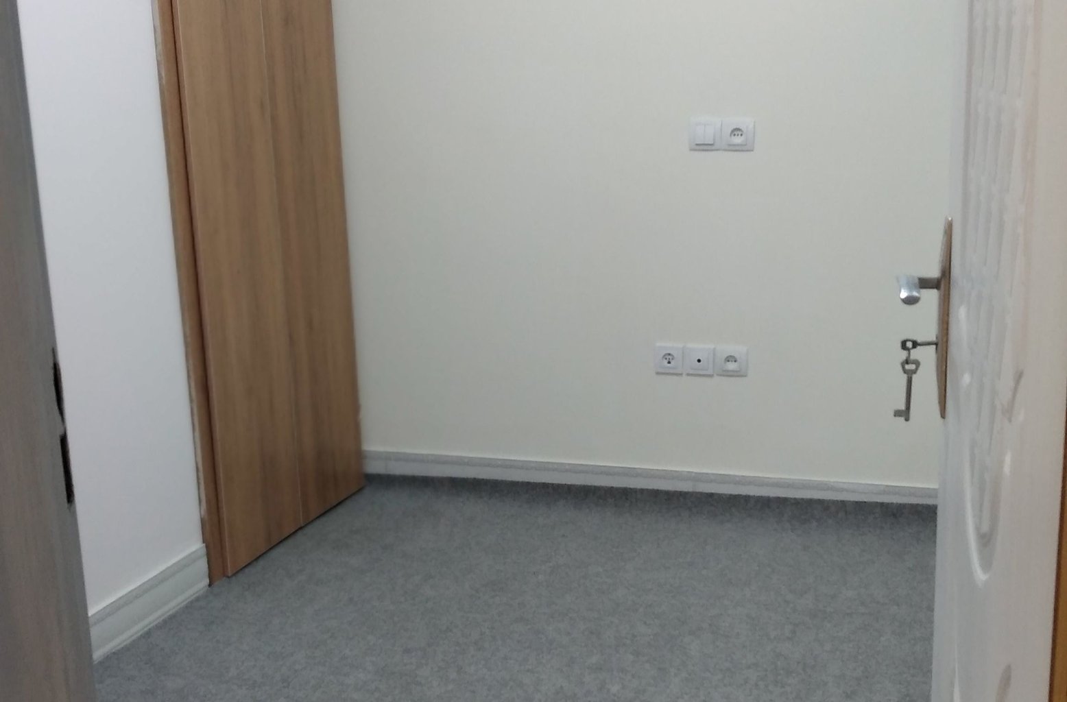 آپارتمان دوخوابه  مهاجر