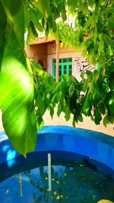 اقامتگاه سنتی سه خوابه روستایی‌ مهاجر