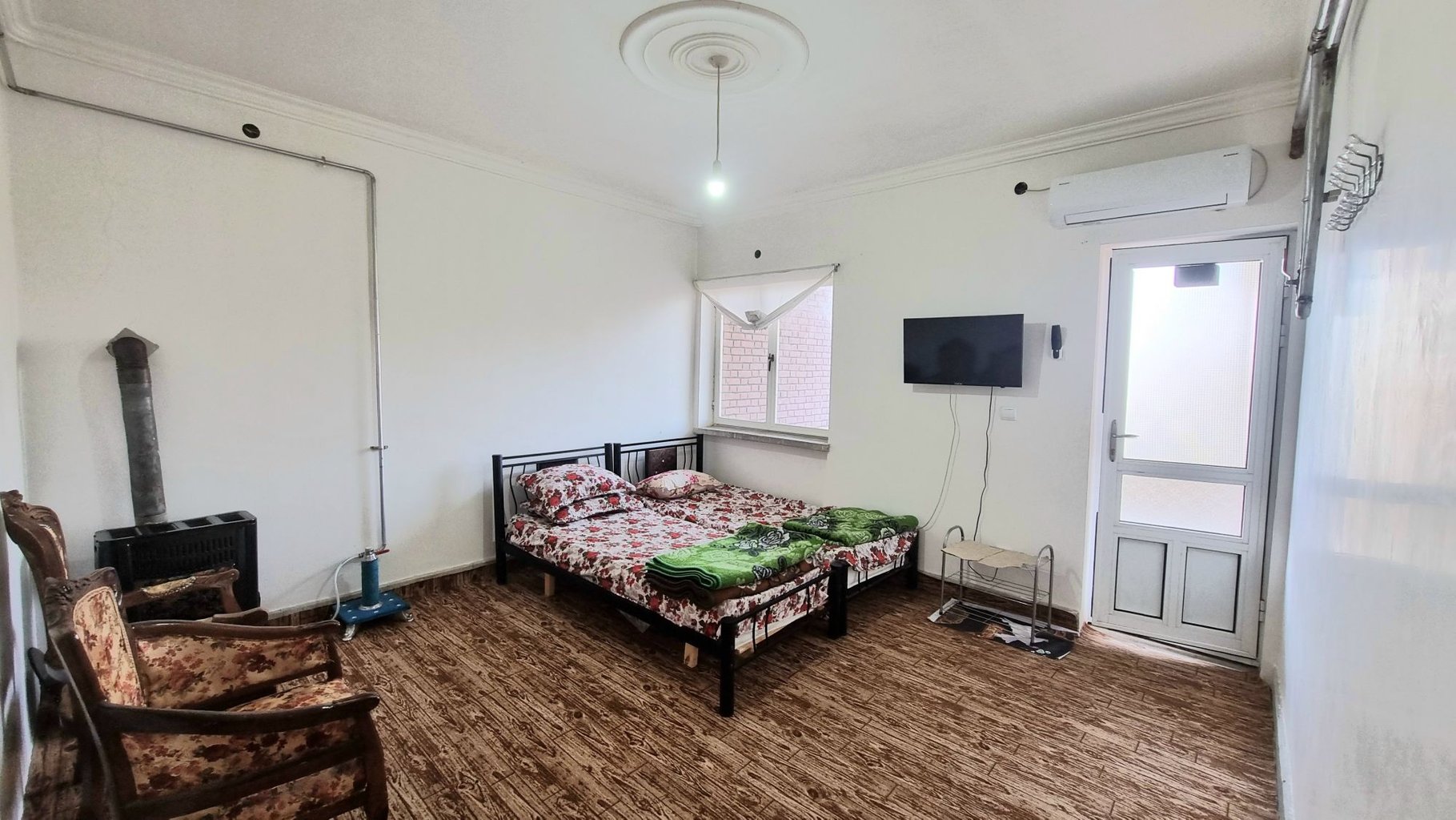 سوئیت یک خوابه آنا واحد ۹