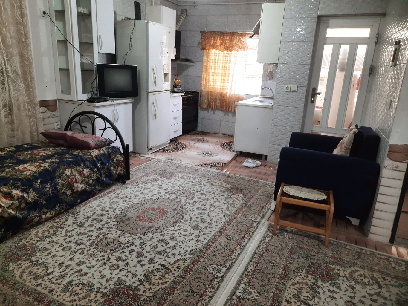 یک خوابه آراد 3