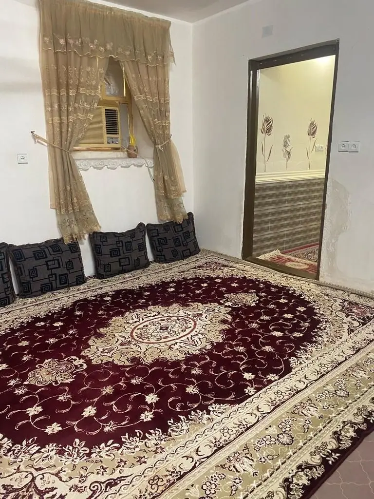 اقامتگاه سنتی ادیب سفاری - واحد ادیب