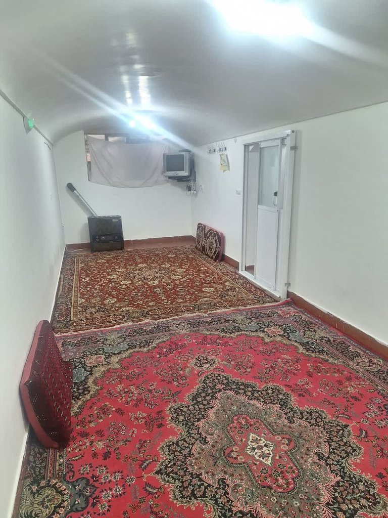 سوئیت پنج خوابه دانش