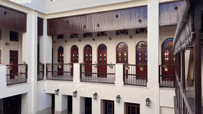 اقامتگاه سنتی دُنسه ریحان - واحد هِلِیلِه