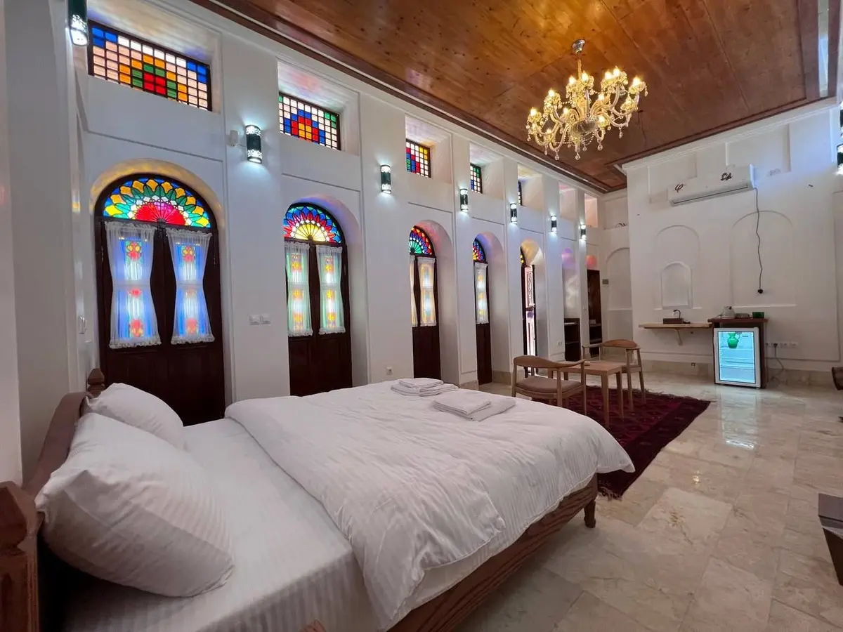 اقامتگاه سنتی دُنسه ریحان - واحد هِلِیلِه