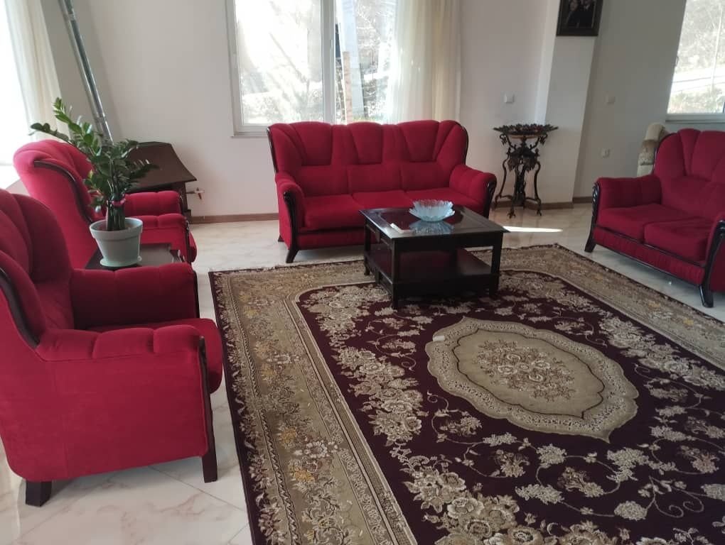 ویلا باراد