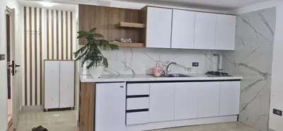 سوئیت فلت رزا