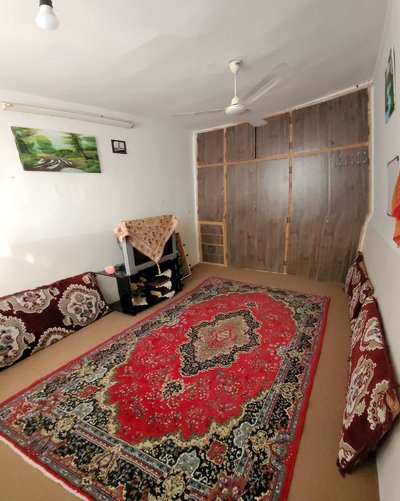 سوئیت یک خوابه غریب