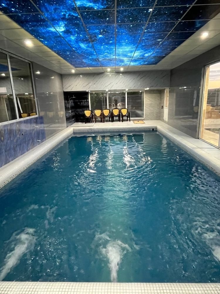 ویلا دوخوابه استخردار آبگرم پوریا 1