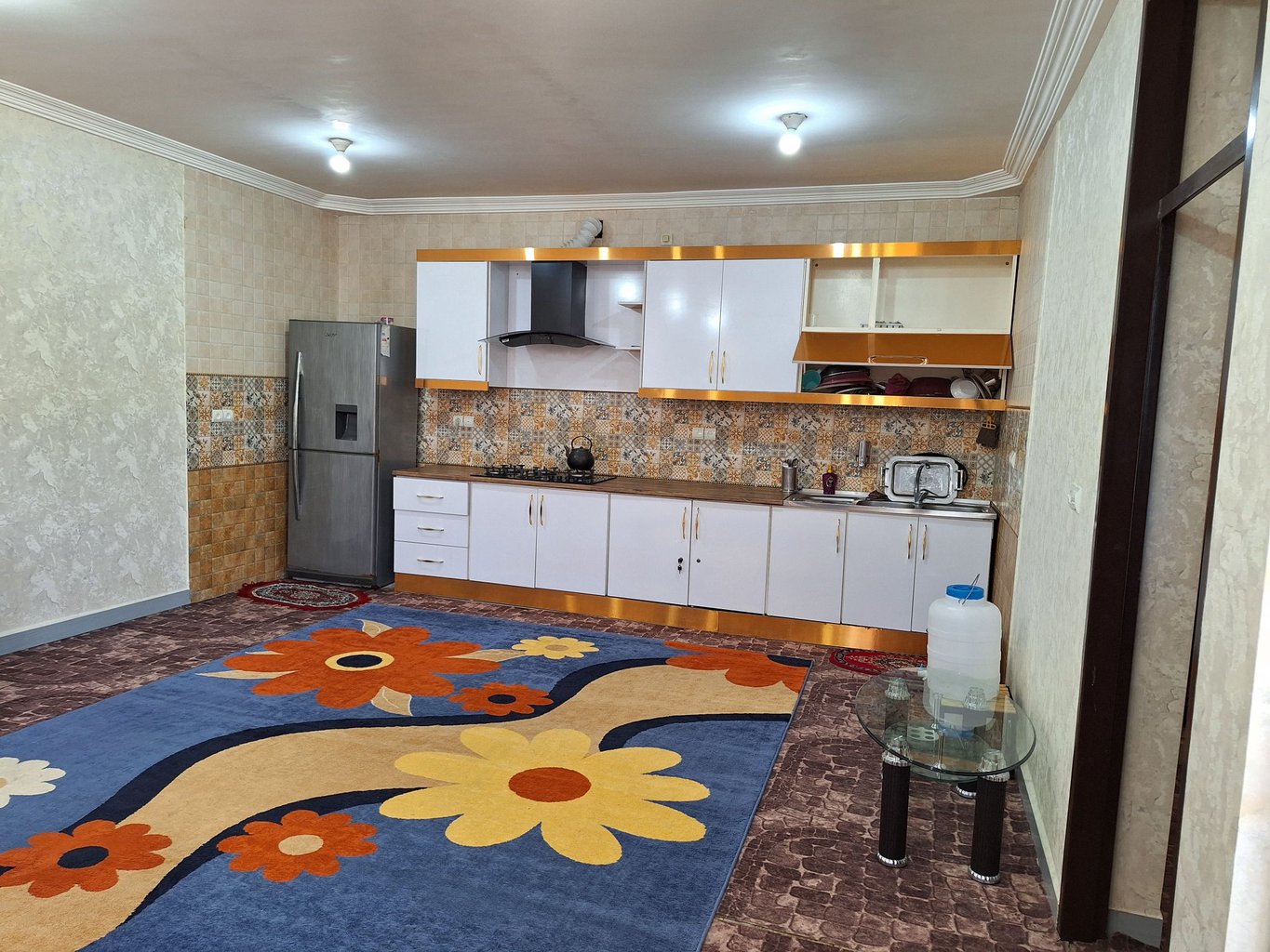 یک خوابه استخردار حاتم