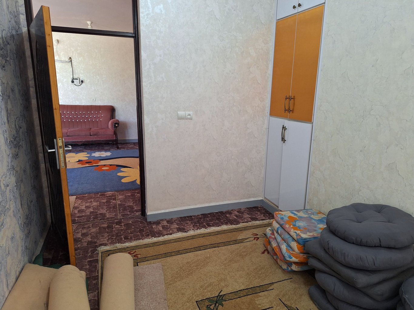 یک خوابه استخردار حاتم