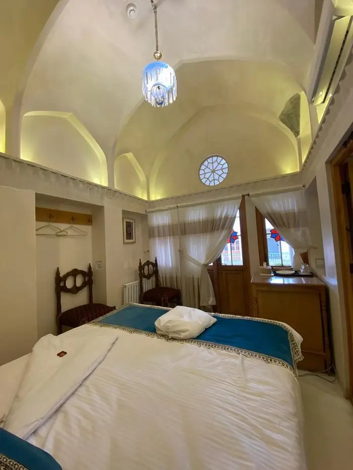 اقامتگاه سنتی سرای رزاس - واحد سرسایه