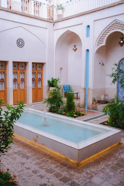 اقامتگاه سنتی سرای رزاس - واحد هرنو