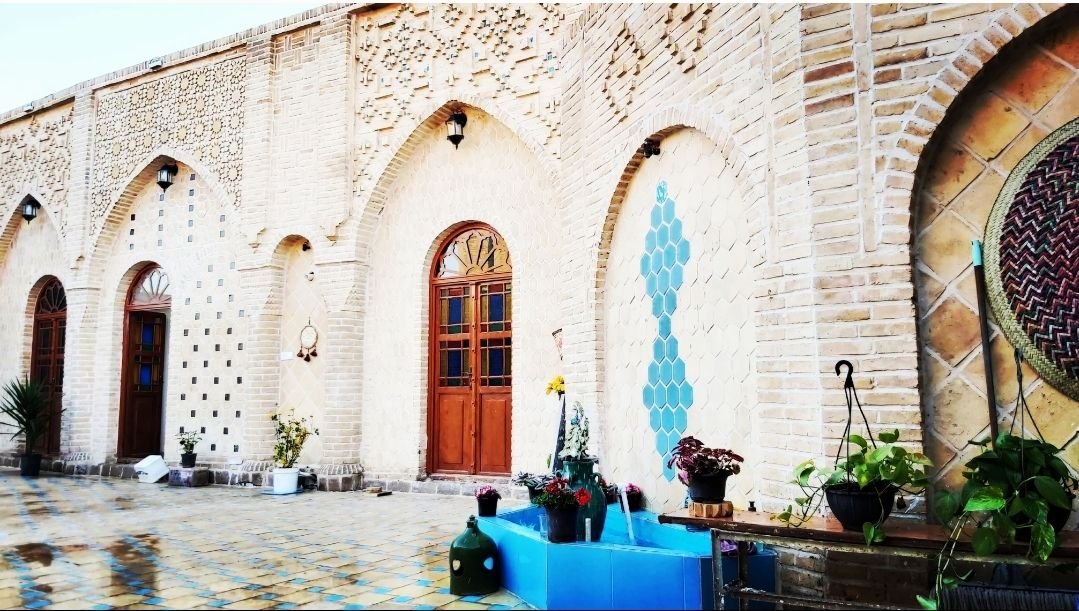 انگورزاده - واحد 107