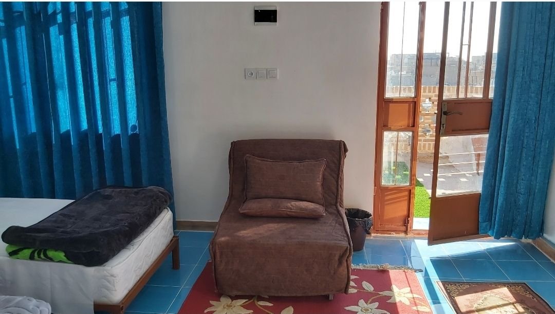 انگورزاده - واحد 107