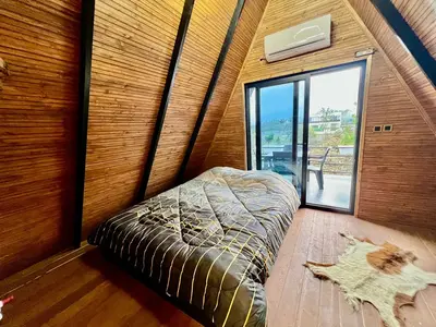 کلبه دوخوابه جکوزی دار شاهان