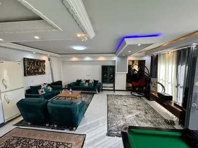 ویلا دوخوابه استخردار آبگرم سرسبز 1