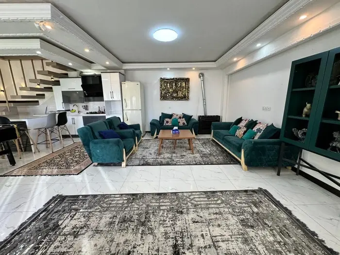 ویلا دوخوابه استخردار آبگرم سرسبز 1