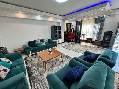 ویلا دوخوابه استخردار آبگرم سرسبز 1