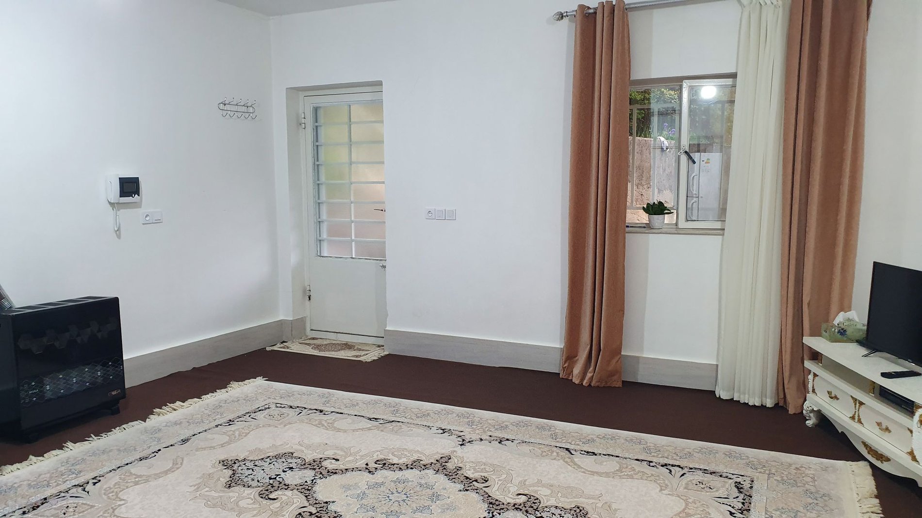 فلت جنگلی نیشاک