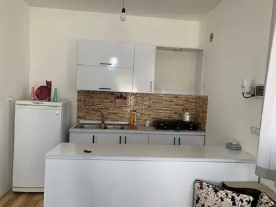 ویلا یک خوابه هستی 70