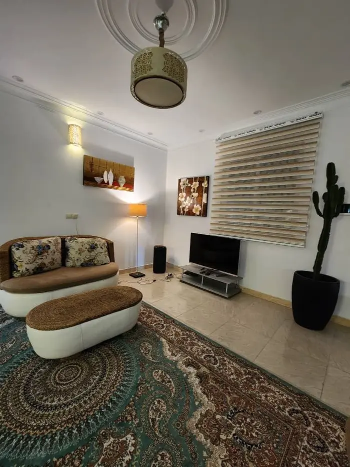 ویلا دوخوابه استخردار آبگرم رولر