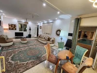 ویلا دوخوابه استخردار آبگرم رولر