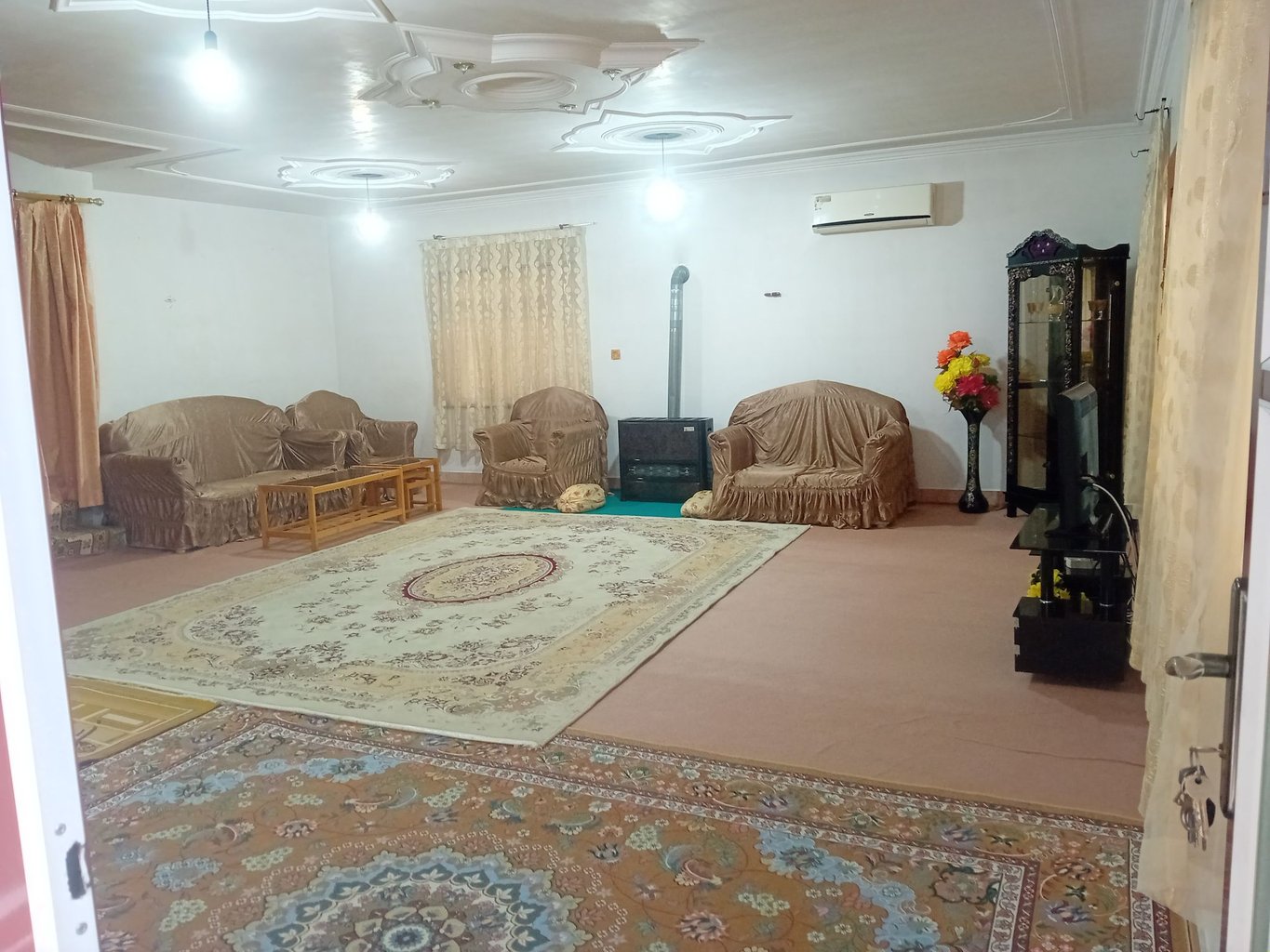 ویلا دوخوابه نسیم 113 - پذیرایی