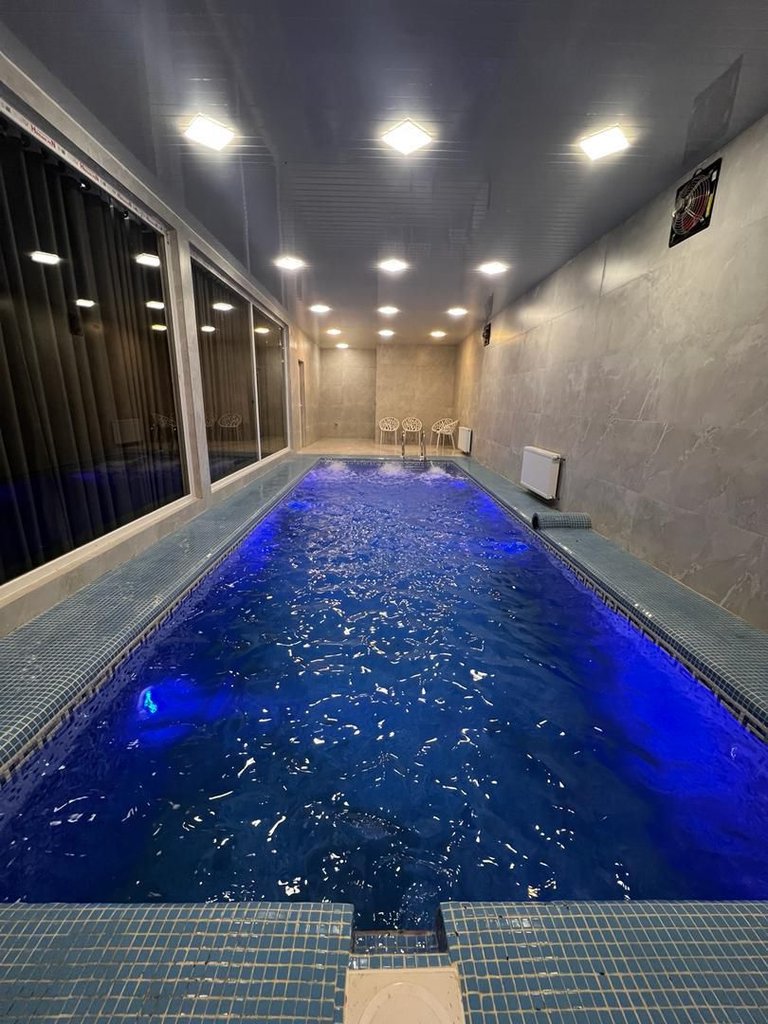 سه خوابه استخردار آبگرم رامجین 1